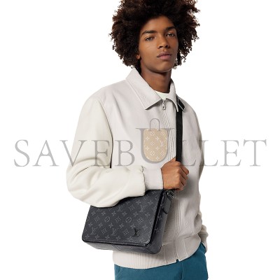 LOUIS VUITTON DISTRICT PM M46255 (26*20*7cm)